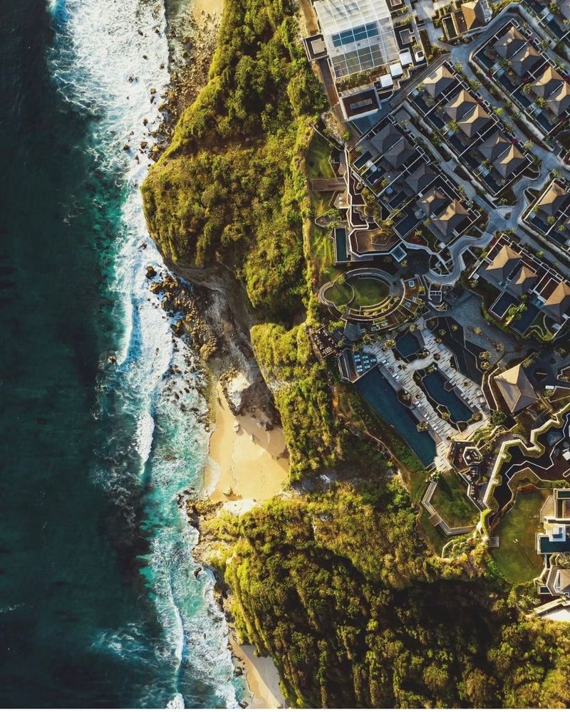 Black Diamond Voyage